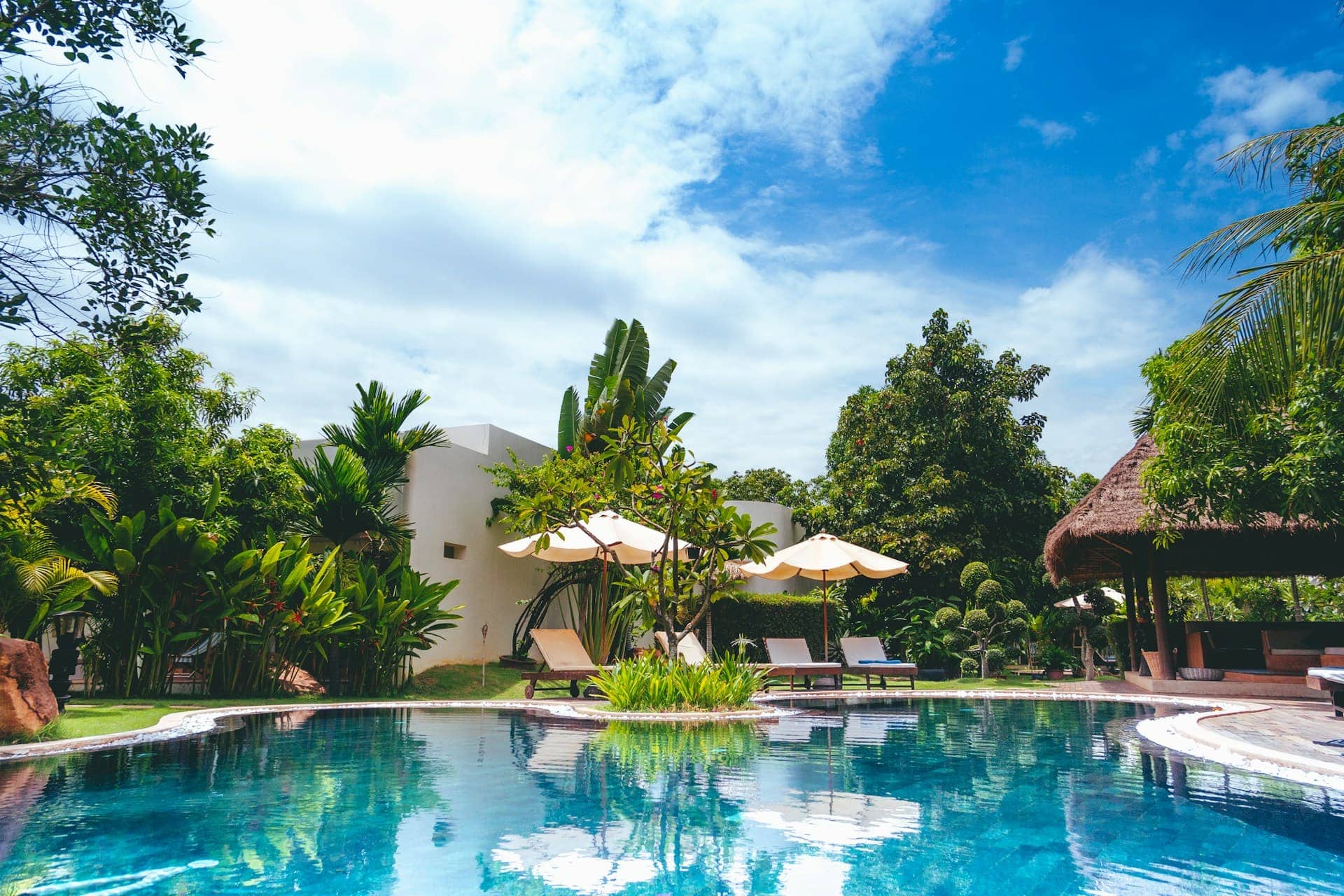 Private pool Private pool